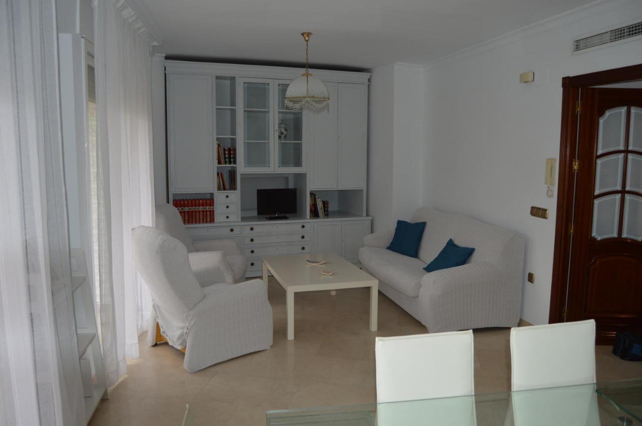 Apartamento En Pleno Centro De Cordoba Luaran gambar