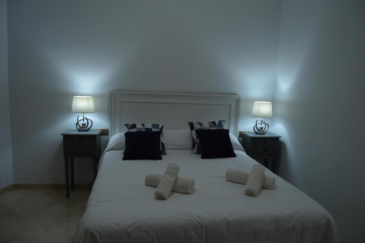 Apartamento En Pleno Centro De Cordoba Luaran gambar