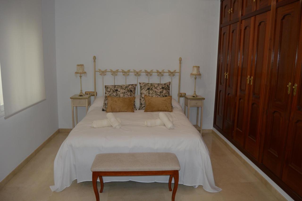 Apartamento En Pleno Centro De Cordoba Luaran gambar